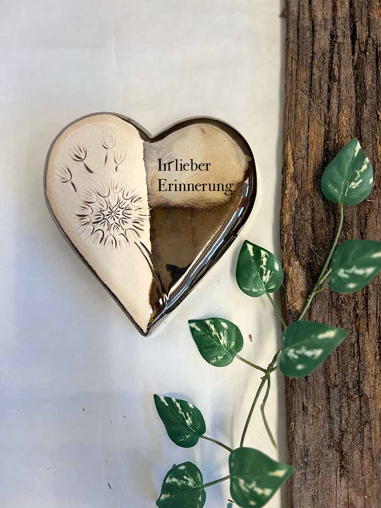 Herz mit Pusteblume